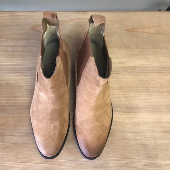 Fugitive by Francesco Rossi - Picture 4 of 5